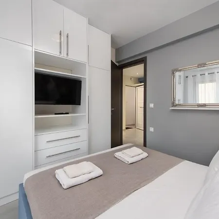 Modern Colorful House 4 Rhodos * Rhodes City